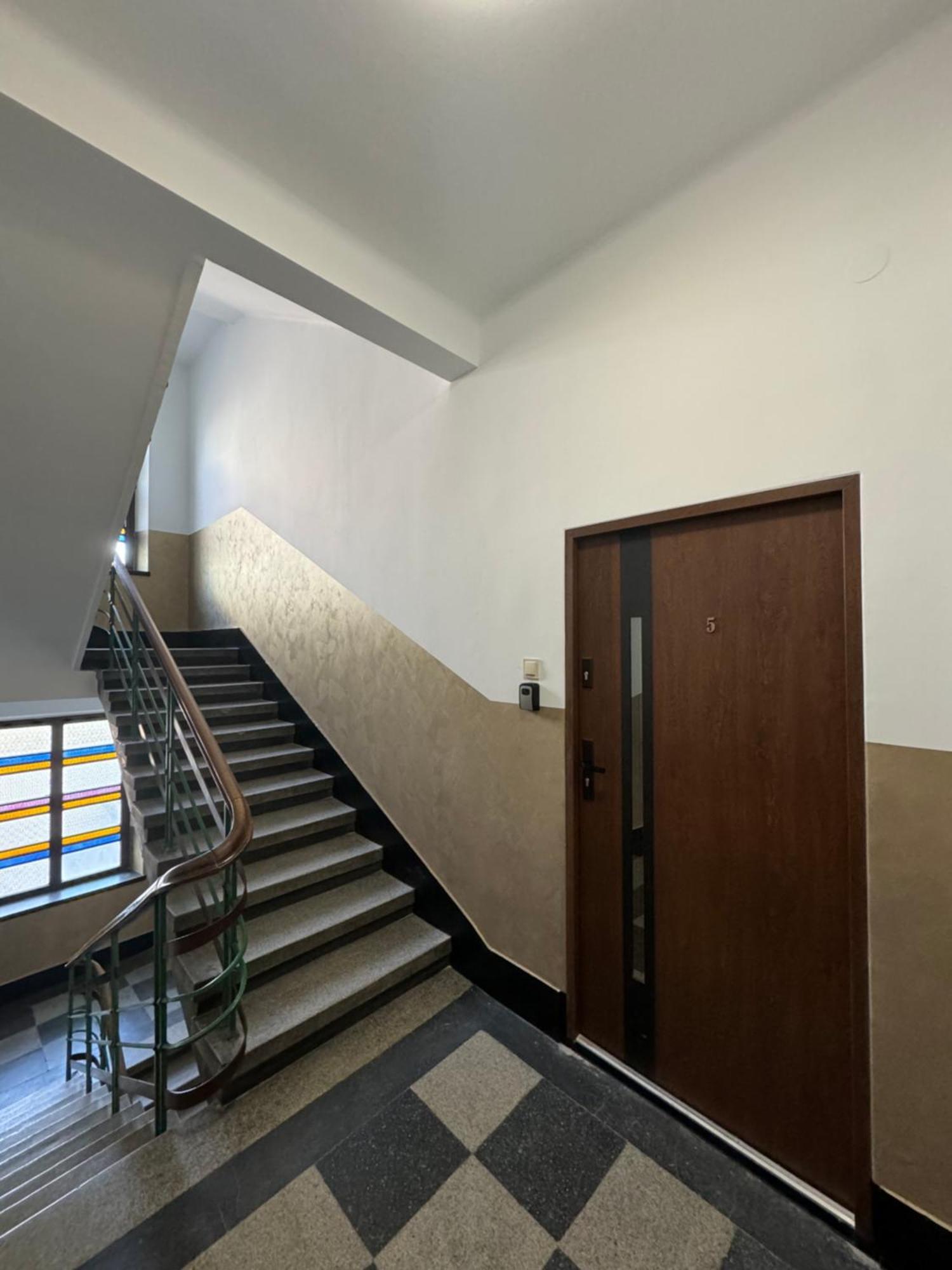 Revesen Premium Apartments Краків Екстер'єр фото