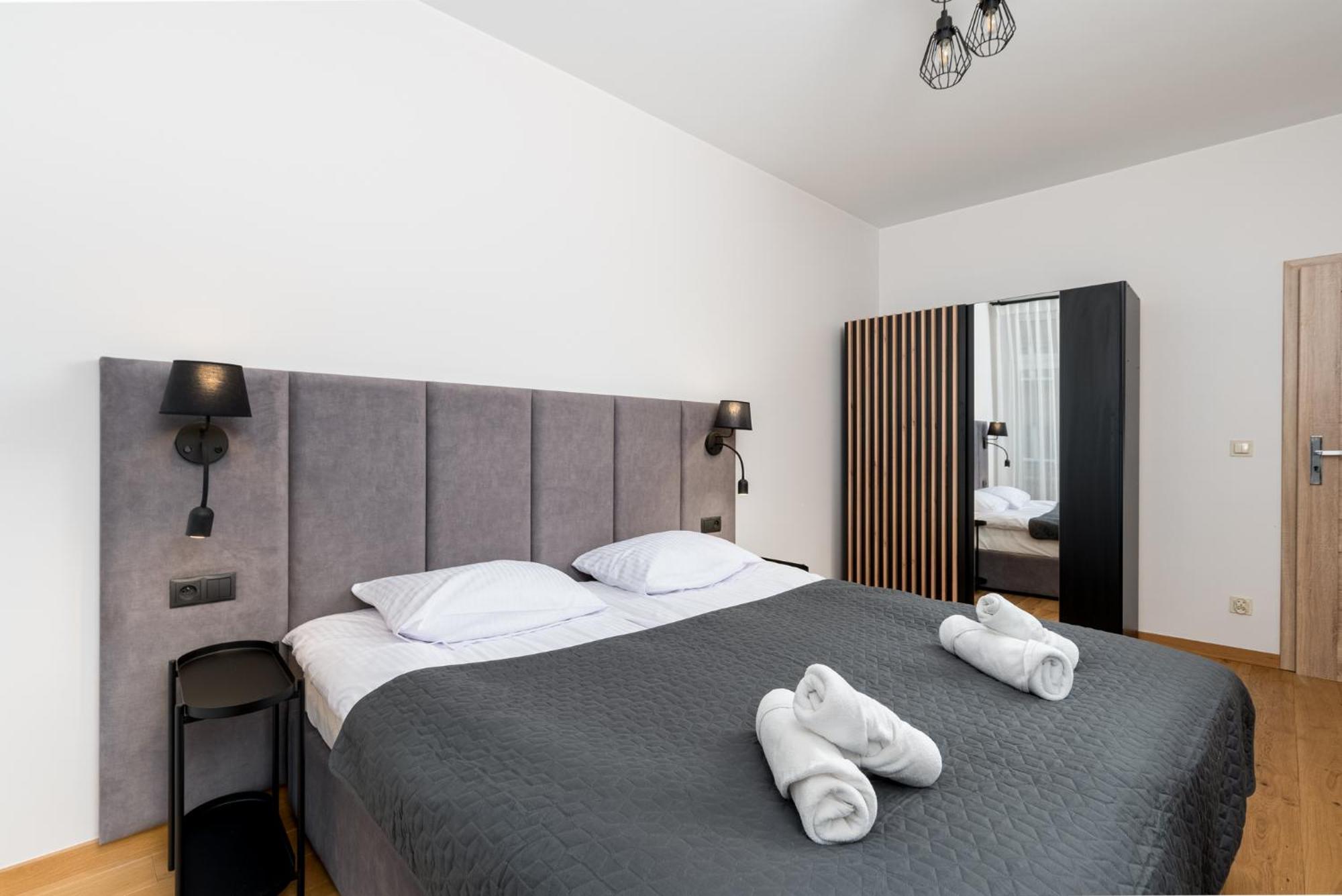 Revesen Premium Apartments Краків Екстер'єр фото