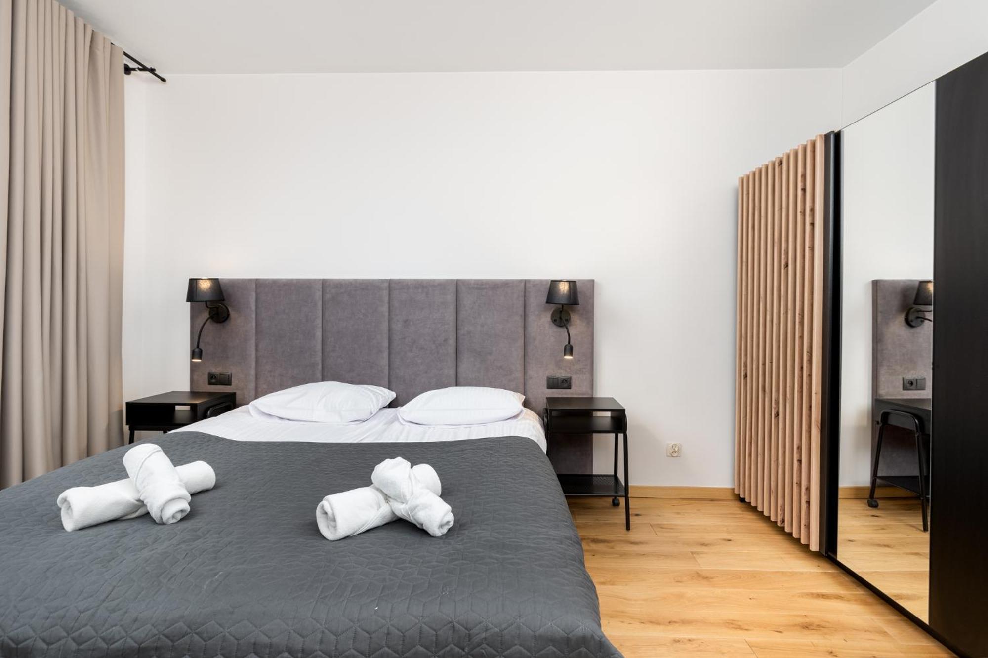 Revesen Premium Apartments Краків Екстер'єр фото