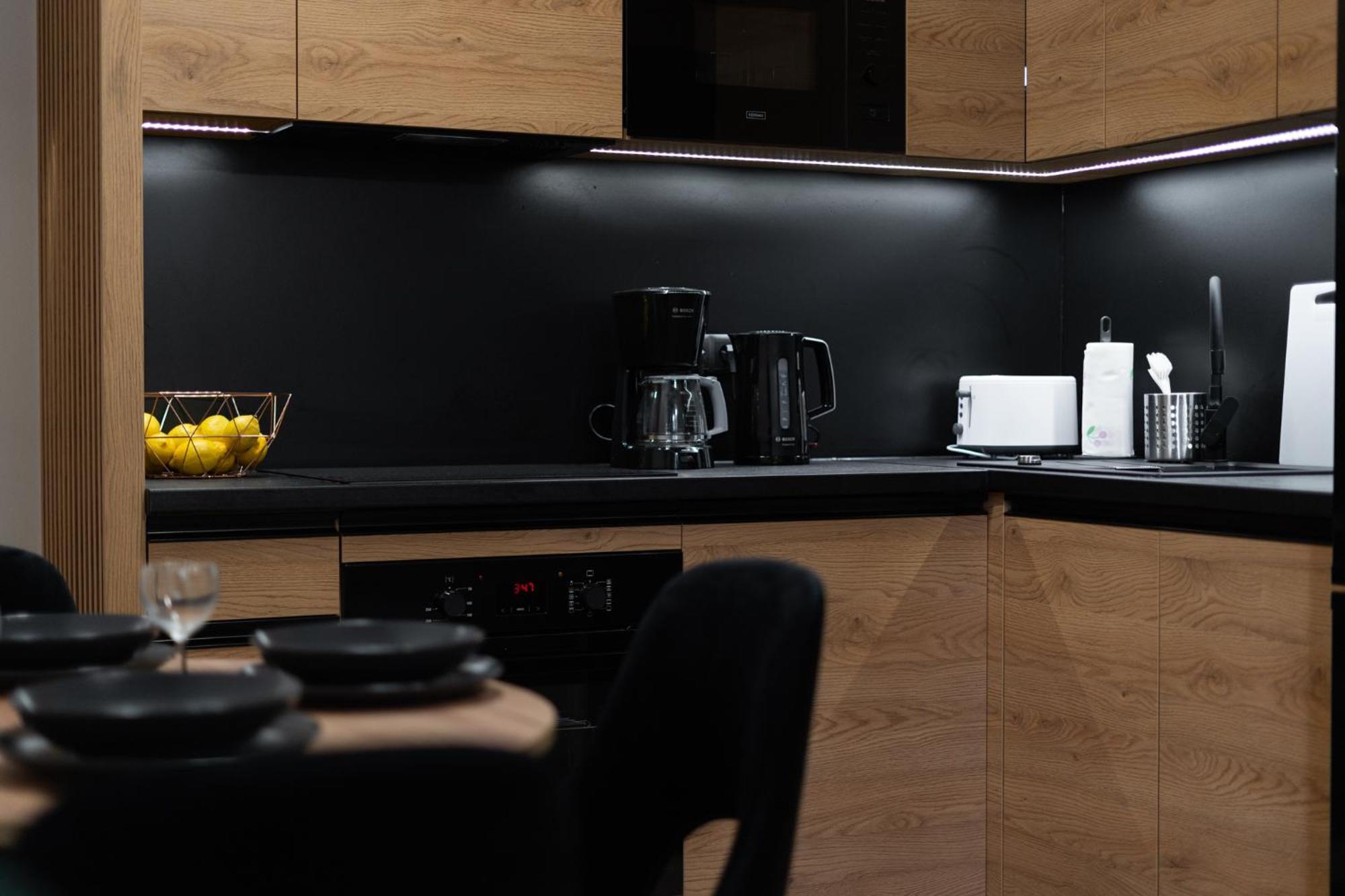 Revesen Premium Apartments Краків Екстер'єр фото
