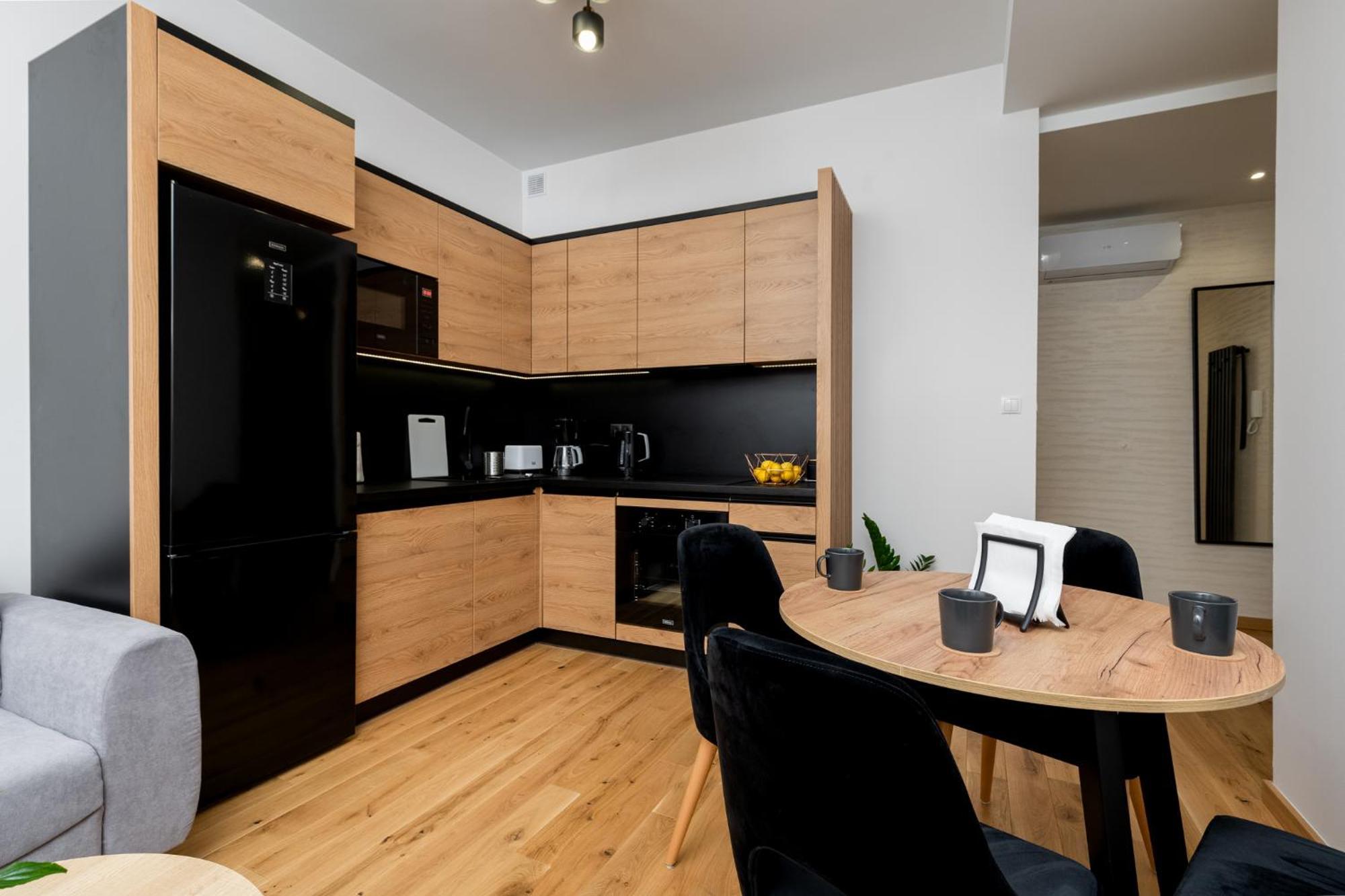 Revesen Premium Apartments Краків Екстер'єр фото