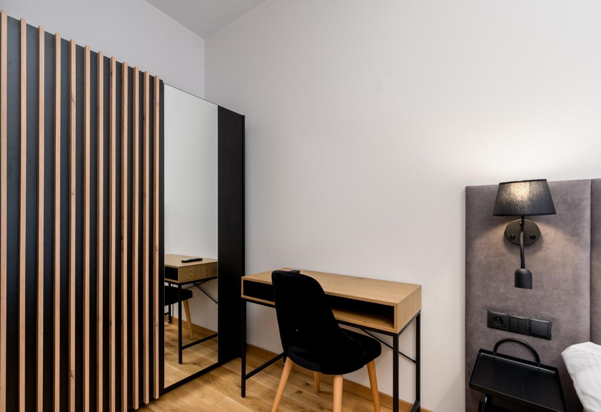 Revesen Premium Apartments Краків Екстер'єр фото