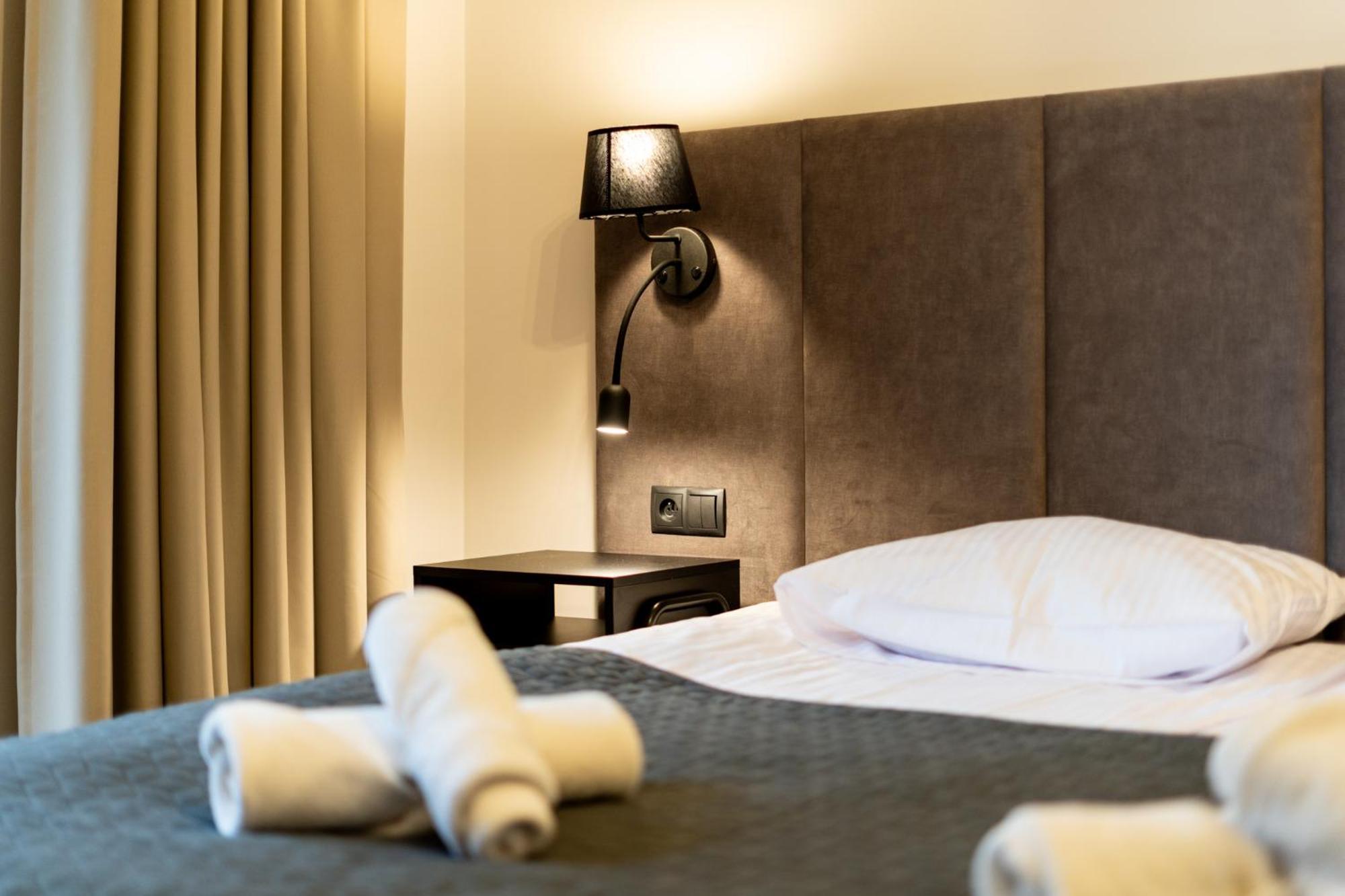 Revesen Premium Apartments Краків Екстер'єр фото