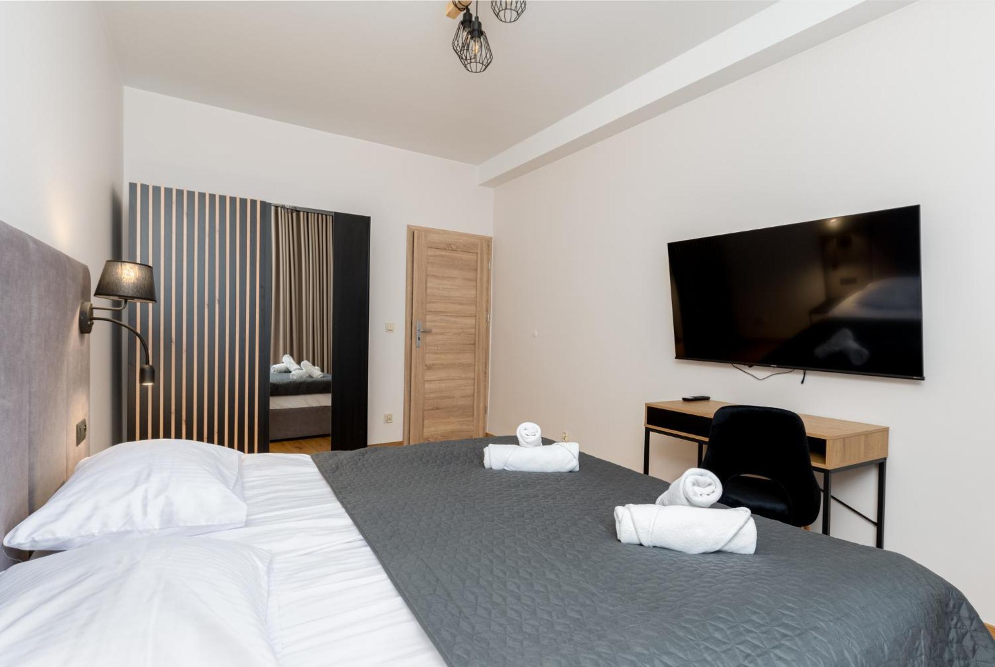 Revesen Premium Apartments Краків Екстер'єр фото