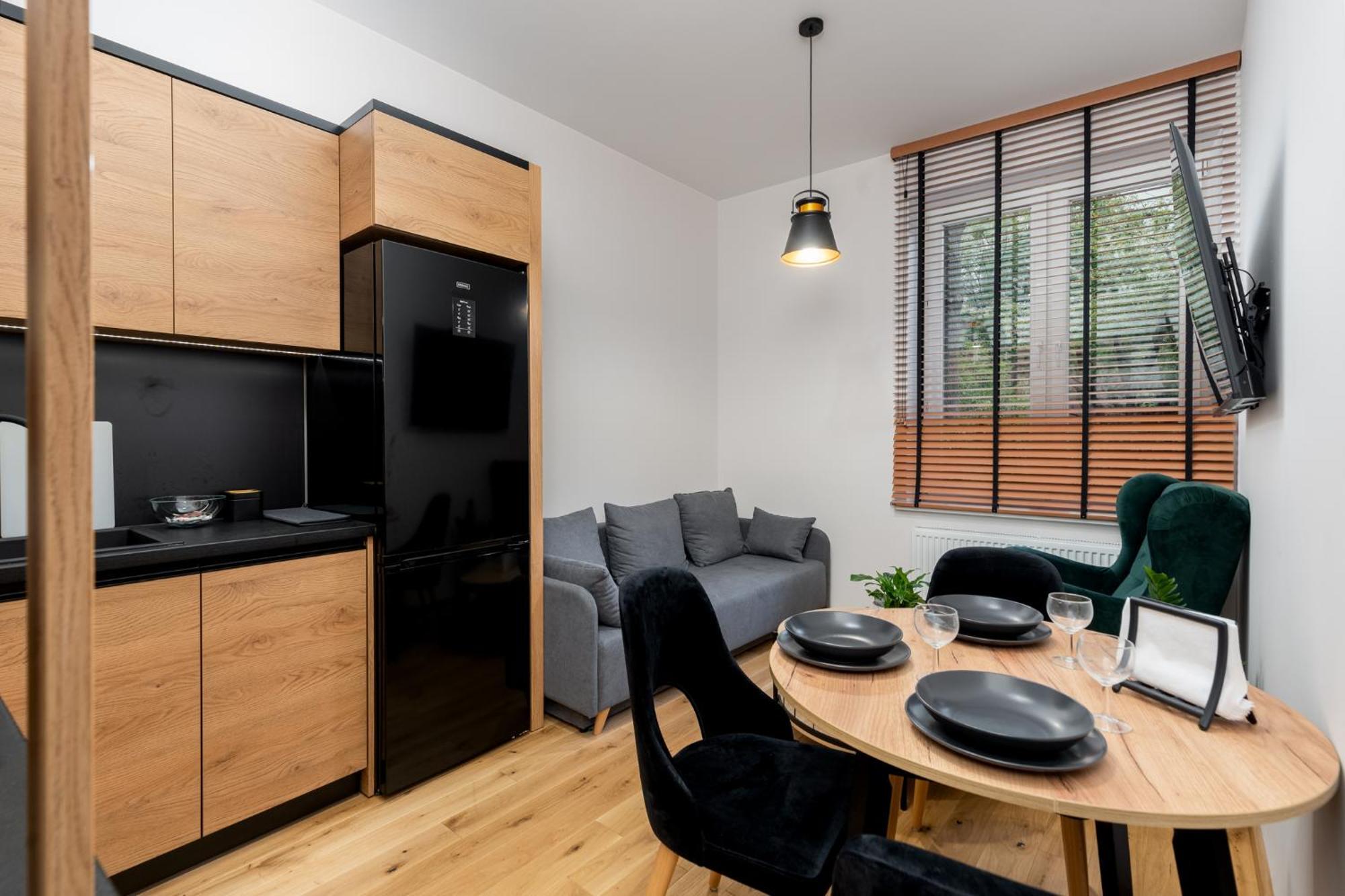 Revesen Premium Apartments Краків Екстер'єр фото