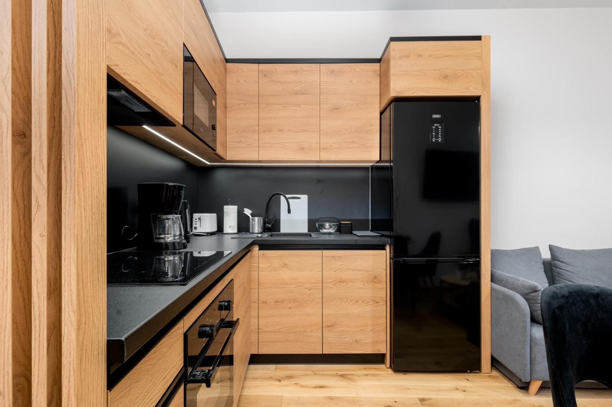 Revesen Premium Apartments Краків Екстер'єр фото